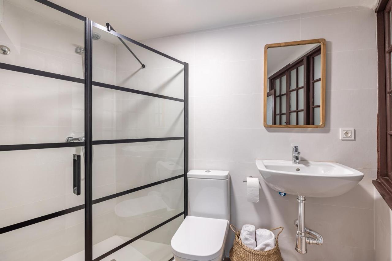 Apartamentos Libere Malaga La Merced Luaran gambar