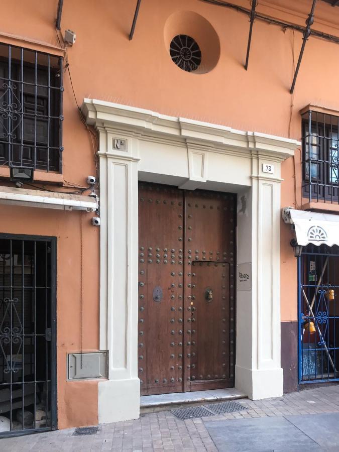 Apartamentos Libere Malaga La Merced Luaran gambar