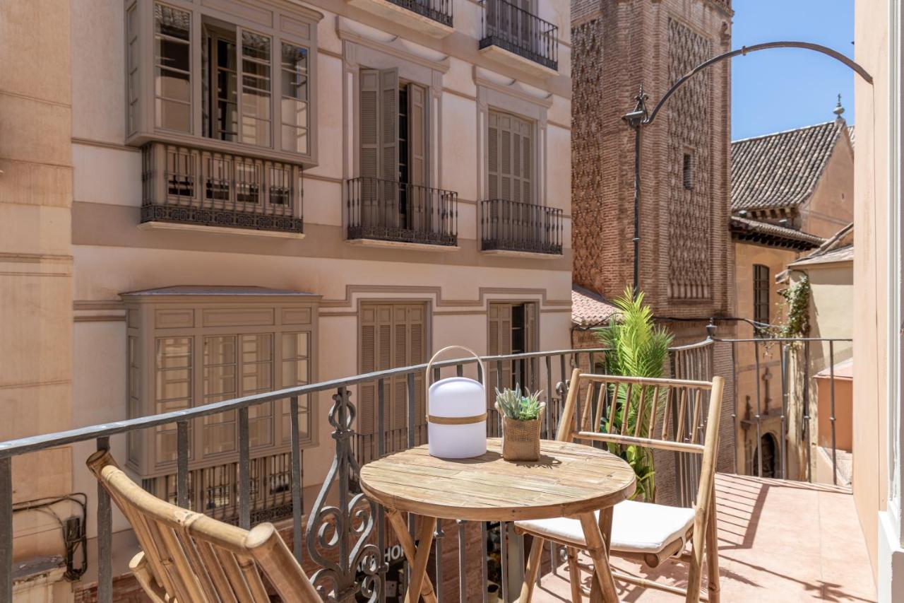 Apartamentos Libere Malaga La Merced Luaran gambar