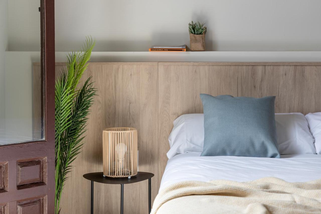 Apartamentos Libere Malaga La Merced Luaran gambar